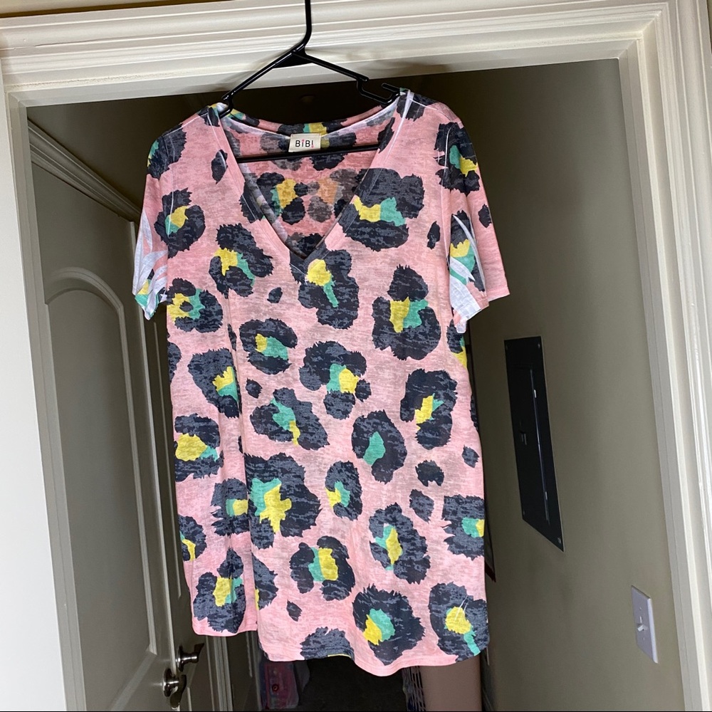 Boutique Leopard Print Tee